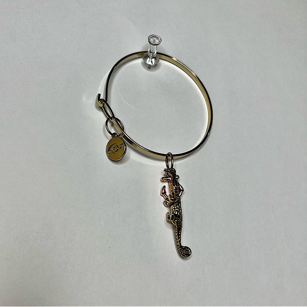 Alligator anchor bracelet gold